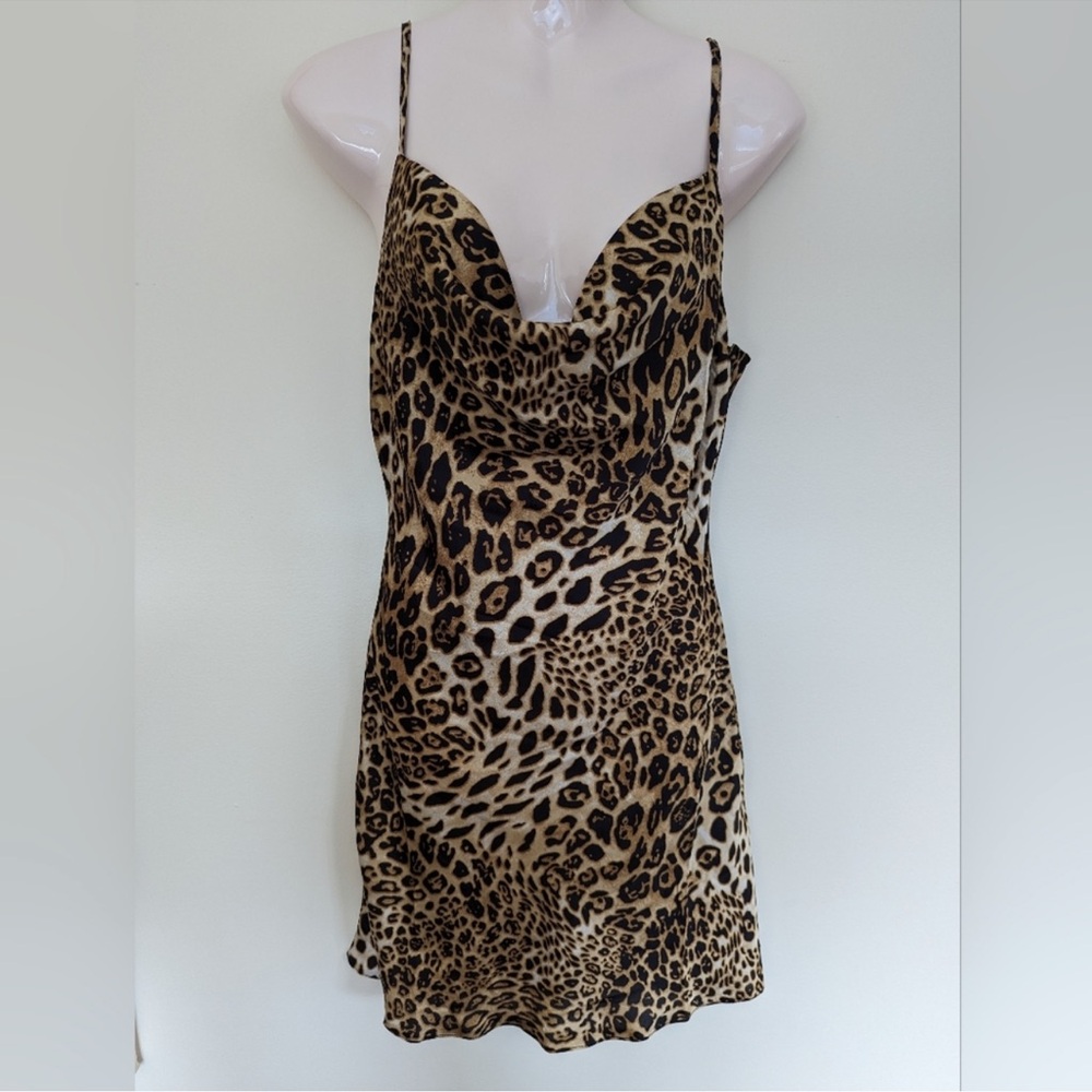 Leopard Print Mini Dress - Picture 3 of 4